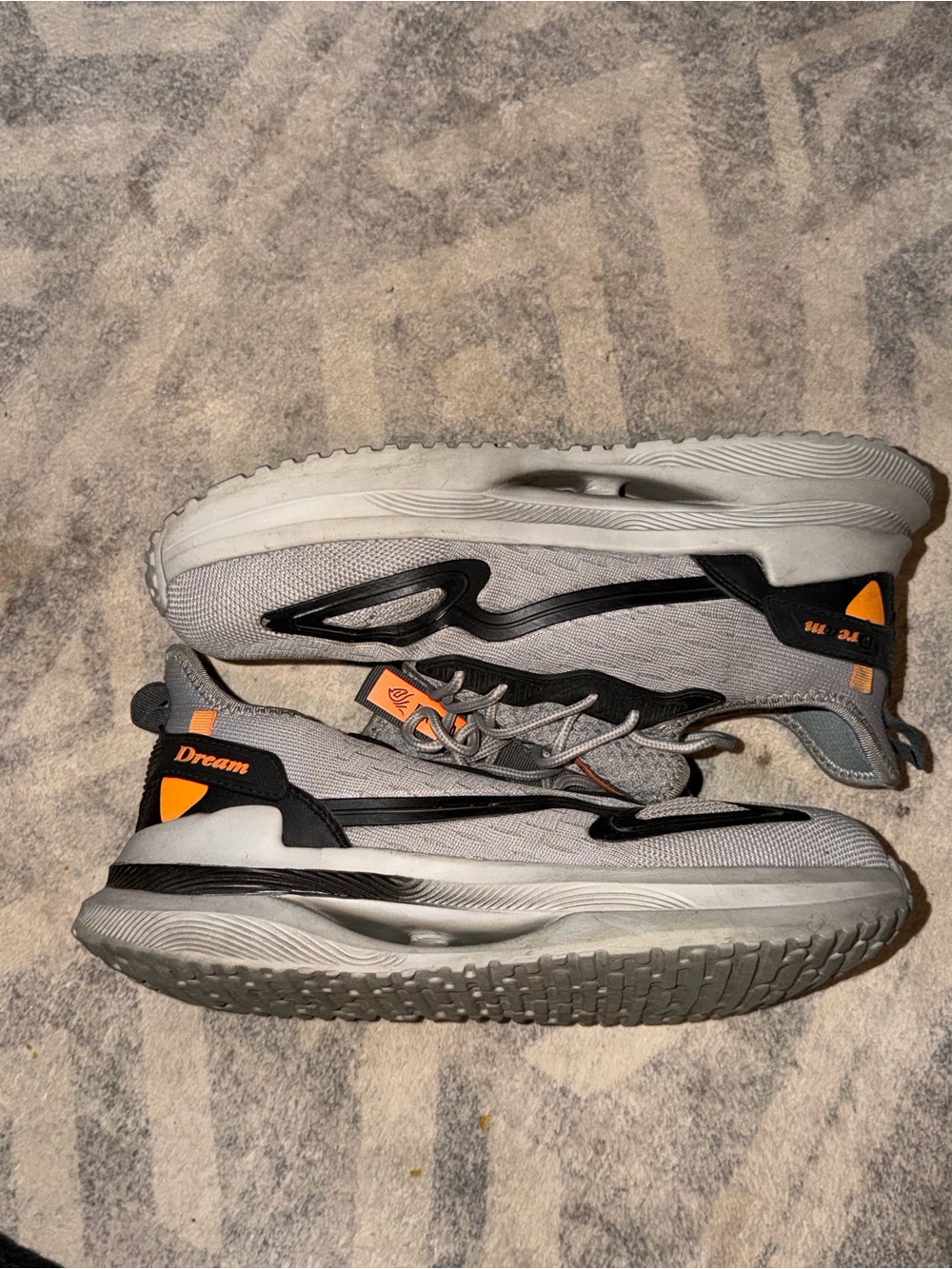 Dream Men's Gray Sneakers with Orange Accents Steel Toe